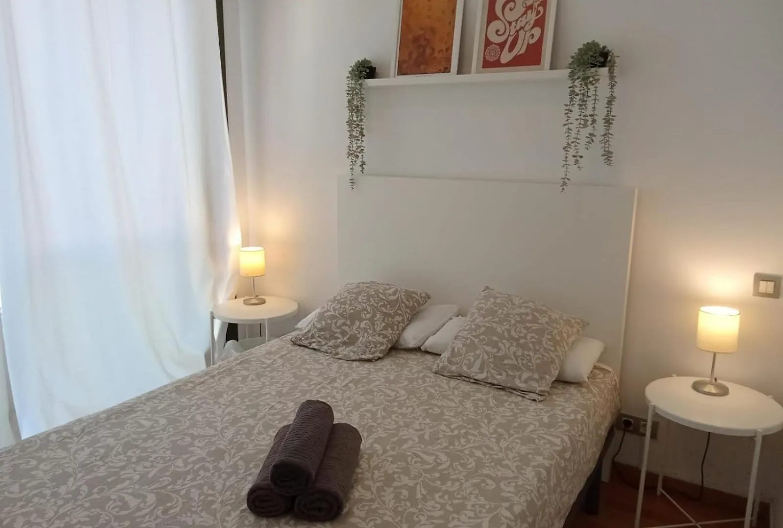 Private Rooms Near Las Ramblas Barcelona