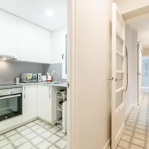 Amat Private Near Plaza Universitat Hostal